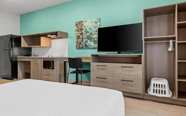 Echo Suites Extended Stay by Wyndham Atlanta-Conyers
