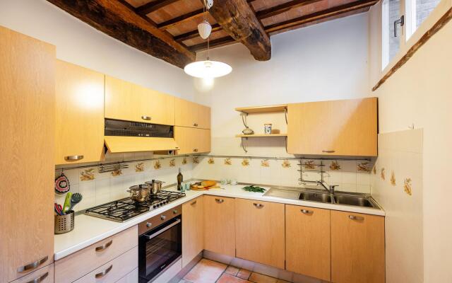 A total immersion in greenery and tranquillity.-Casale LUISA