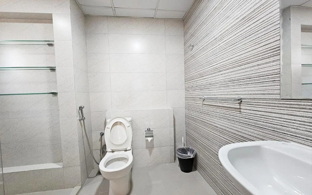 Al Faris Suite 2