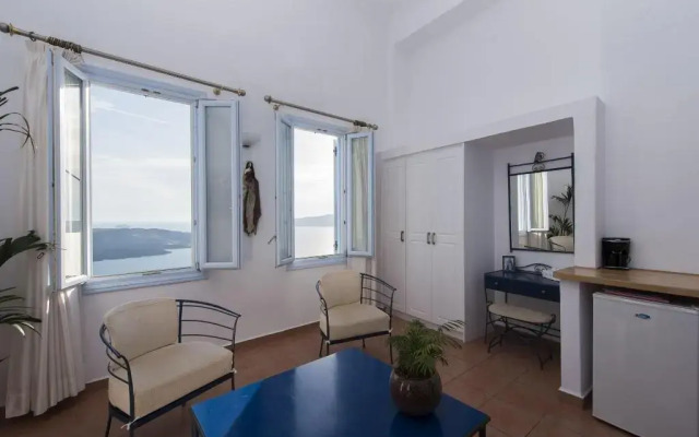 Kastro Suites