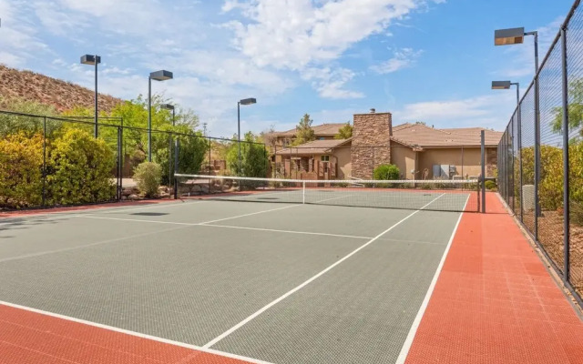 Starlight Crossing 4 Bedroom Condo