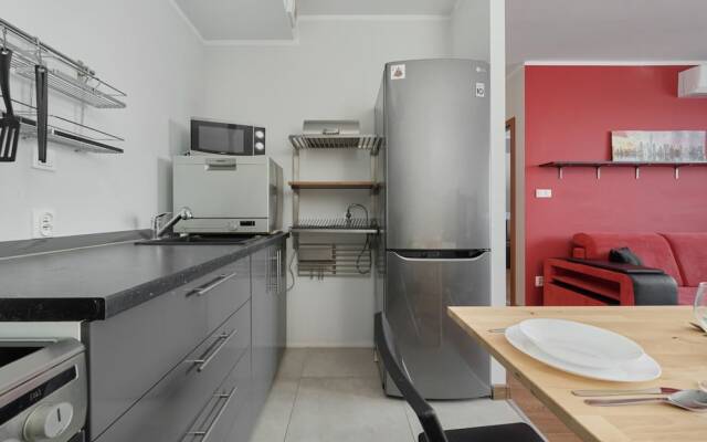 Drzewieckiego Apartments by Renters