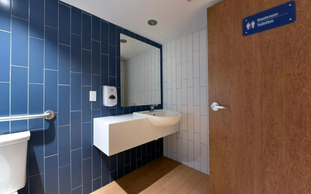 DoubleTree by Hilton Ottawa Downtown