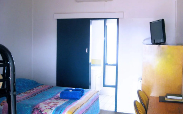 Billabong Hotel Motel