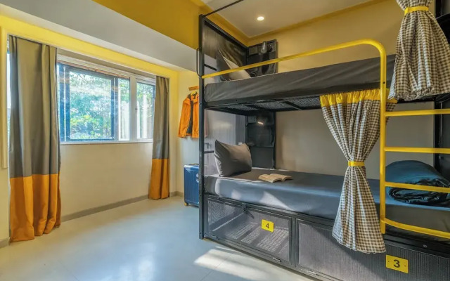 The Hosteller Mumbai, International Airport