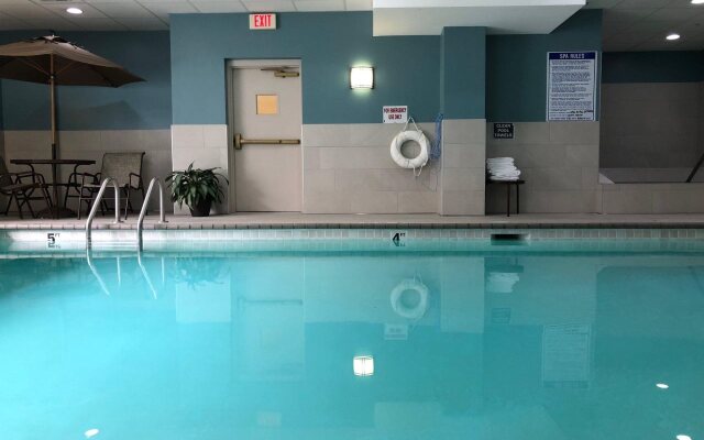 Holiday Inn Express Hotel & Suites Downtown Minneapolis by IHG