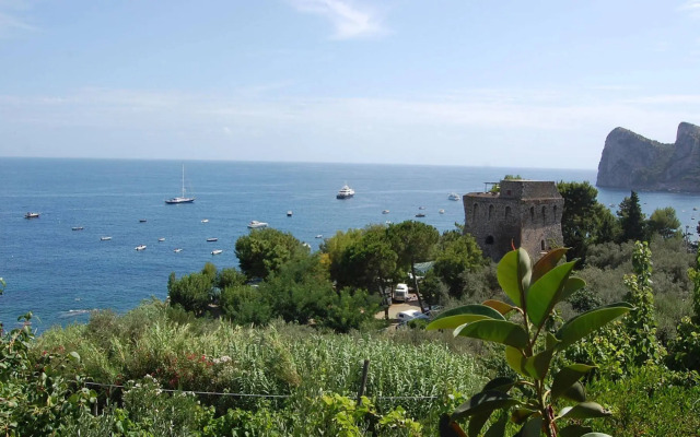 Marina Del Cantone Chalet