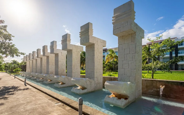 Z Casa Altamar 2 Bedroom Condo by RedAwning