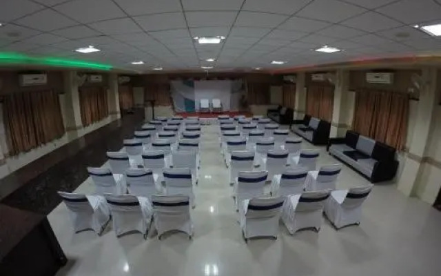 Hotel Bhagyoday Palace