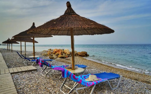 Kokoni Beach Hotel