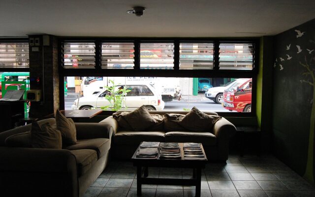 Elicon House