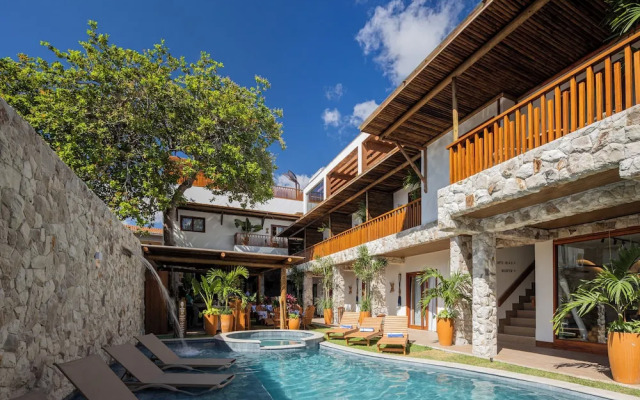 Saluz Boutique Hotel