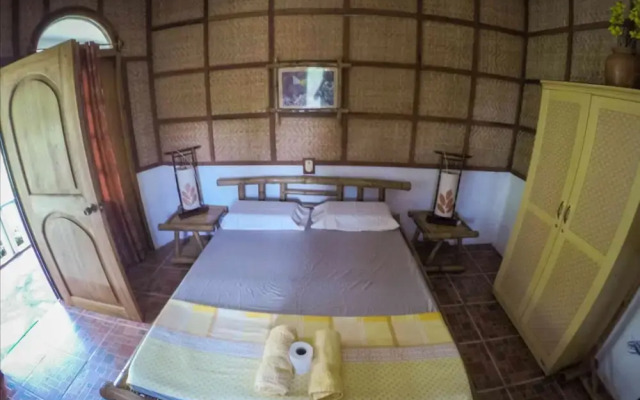 Chelle's Guest House and Backpackers - Hostel