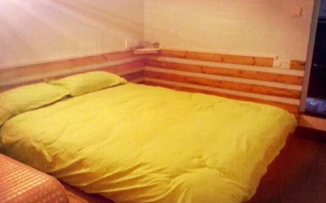 Many People Inn West Street