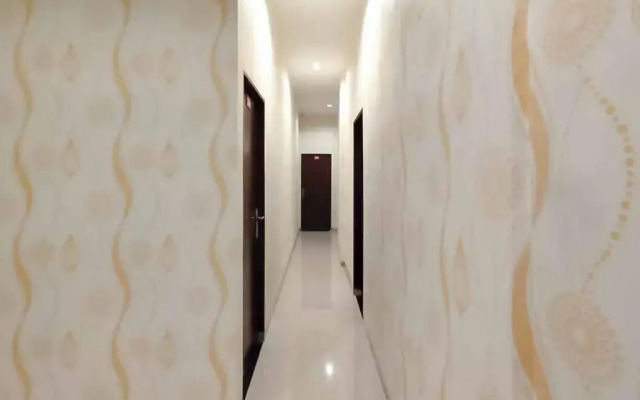 RedDoorz Plus @ Jalan Letda Sujono Medan 2