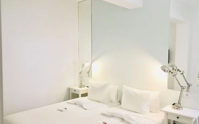 El Hotelito 27
