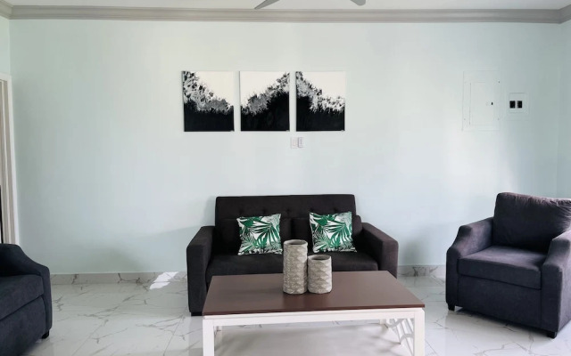 Luxury Apartments and Rooms The Lagoons
