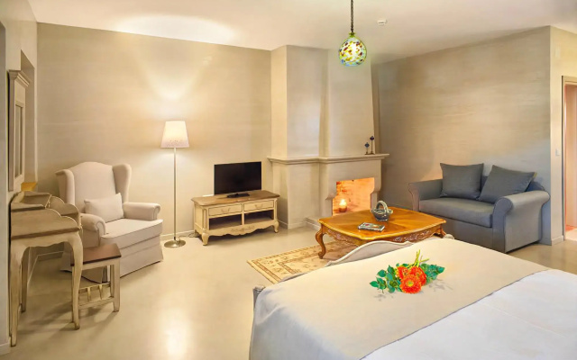 Haones Suites