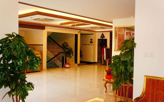 Al Alya Hotel Rooms and Suites