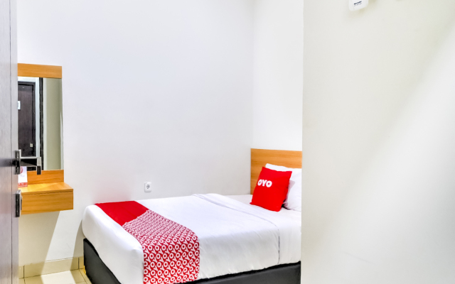 OYO 3346 Rukos Colombus G5