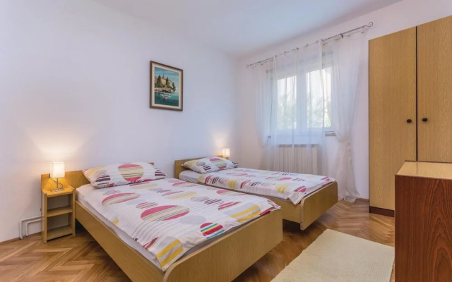 Stunning Home in Porec With Wifi and 2 Bedrooms - Hotel in Porec - Photo 2