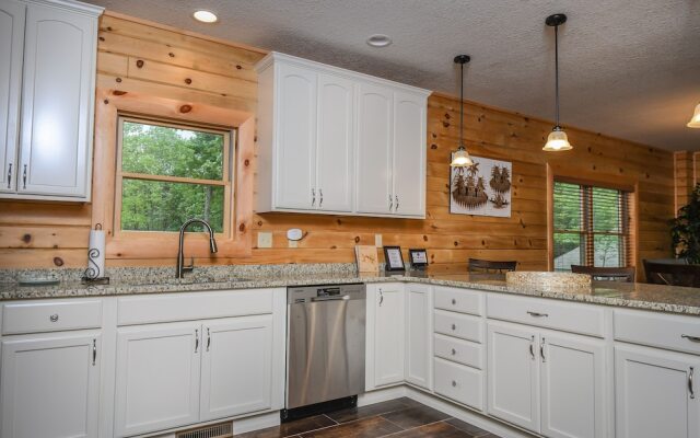 Sheba Snow 5 Bedroom House