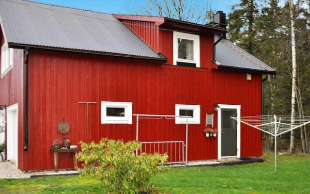 5 Person Holiday Home in Mellerud