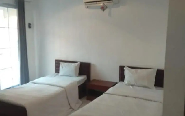 OYO 206 Hotel Candra Kirana