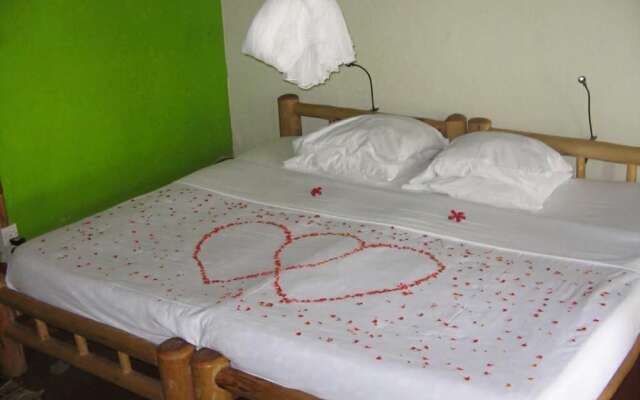 Pumba Safari Cottages