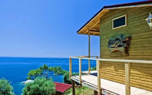 Shambala Lodge Hotel