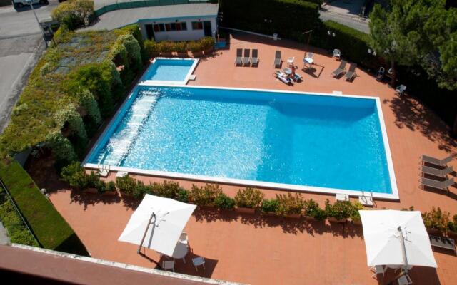 Hotel Touring Falconara Marittima