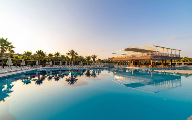 Sunmelia Beach Resort Hotel & Spa