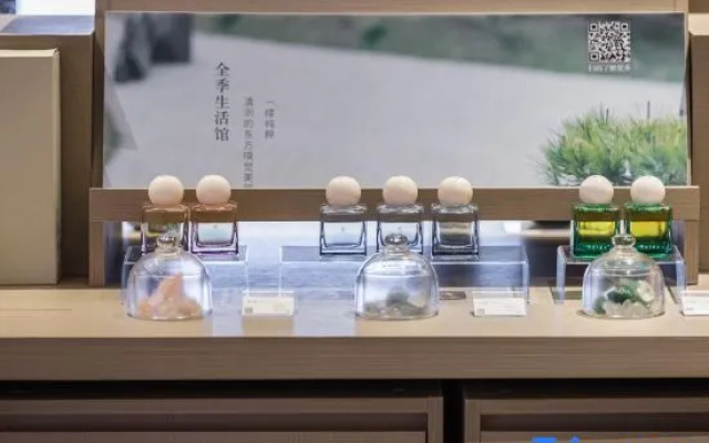 JI Hotel (Guangzhou Shangxiajiu Pedestrian Street, Caihongqiao Subway Station)