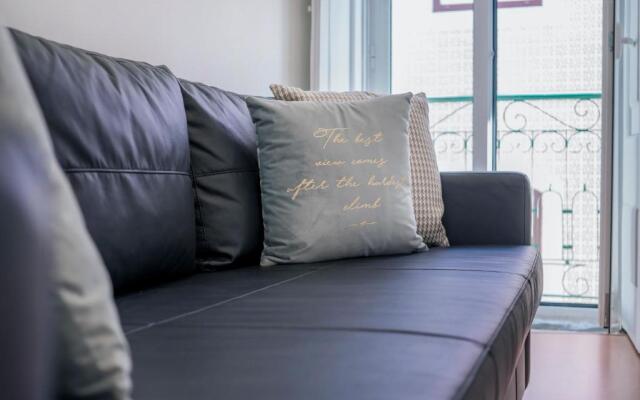 Brand New Downtown Apartment