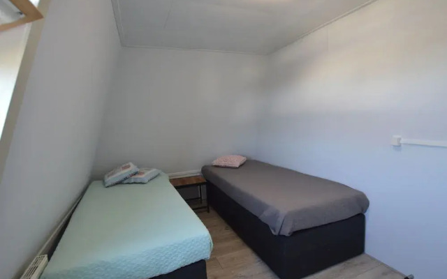 Lovely Holiday Home in Kaatsheuvel With Bubble Bath