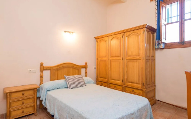 SON Alegre DE Bunyola