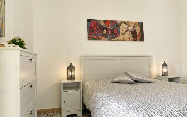 Ideal for family apartment, sea view terrace-Terrazza Palmieri
