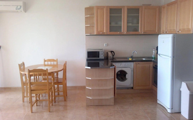 Delfin Apartments