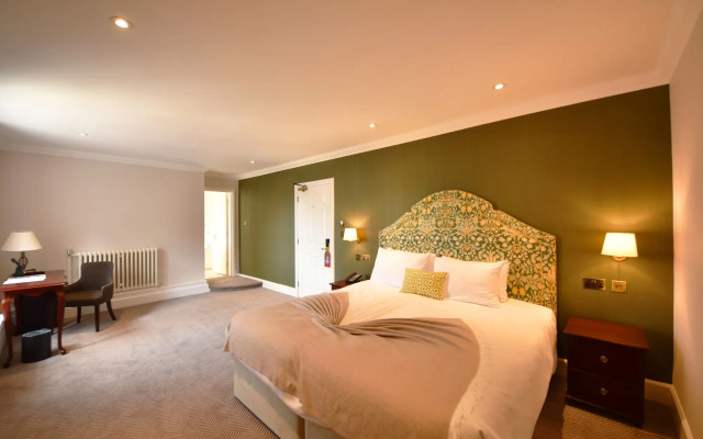 The Elvetham Hotel
