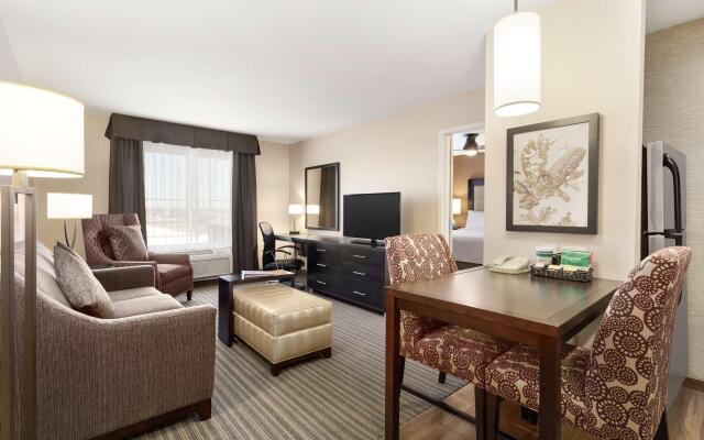 Homewood Suites by Hilton Fargo
