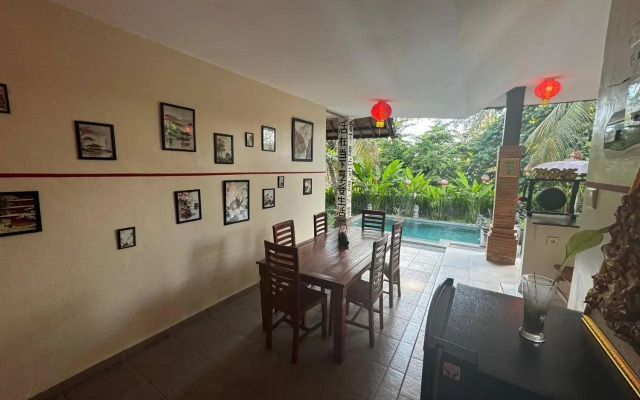 Uda Suite