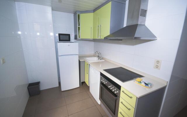 Borumbot 8.3.25 Vista Piscina