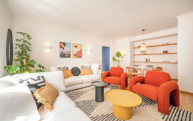 Blue Tide - Two Bedroom Apartment