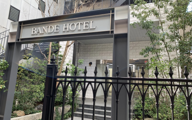 Bande Hotel Osaka