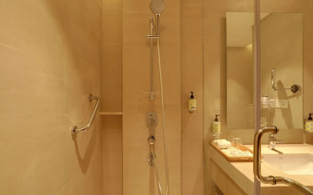 Lemon Tree Hotel Jhansi