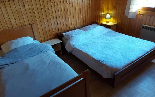 Apartment in Saint-Maurice-sur-Moselle with balcony