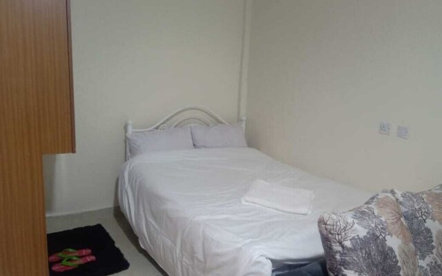 Lux Suites L&N Apartments Utawala
