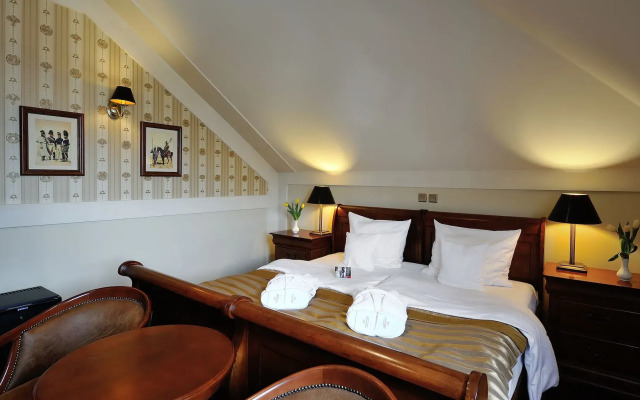 Hotel Diament Arsenal Palace Katowice/Chorzów