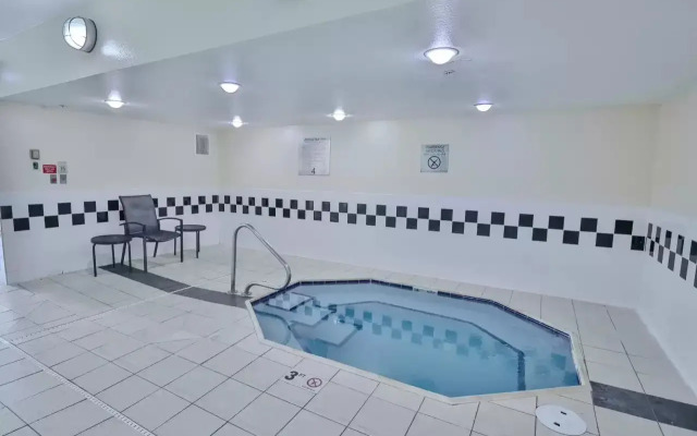 Comfort Inn & Suites