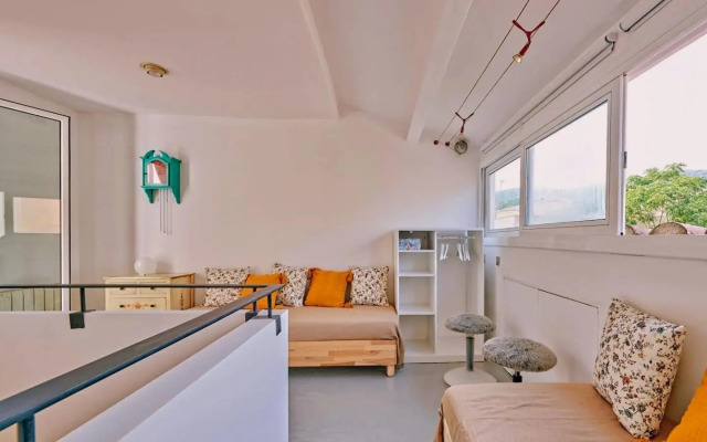 Casa de Pueblo junto Barcelona Centro